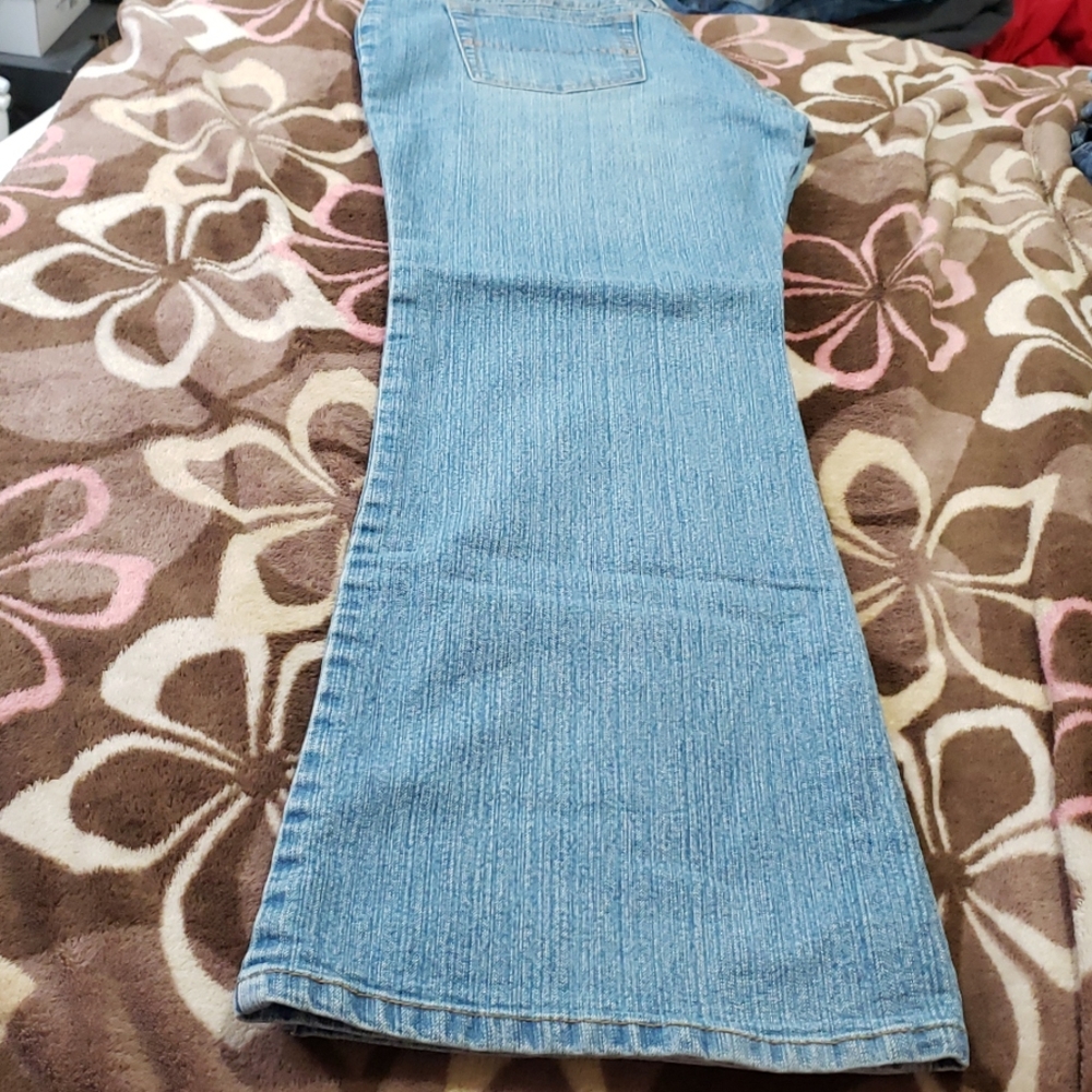 Jeans - Picture 6 of 6